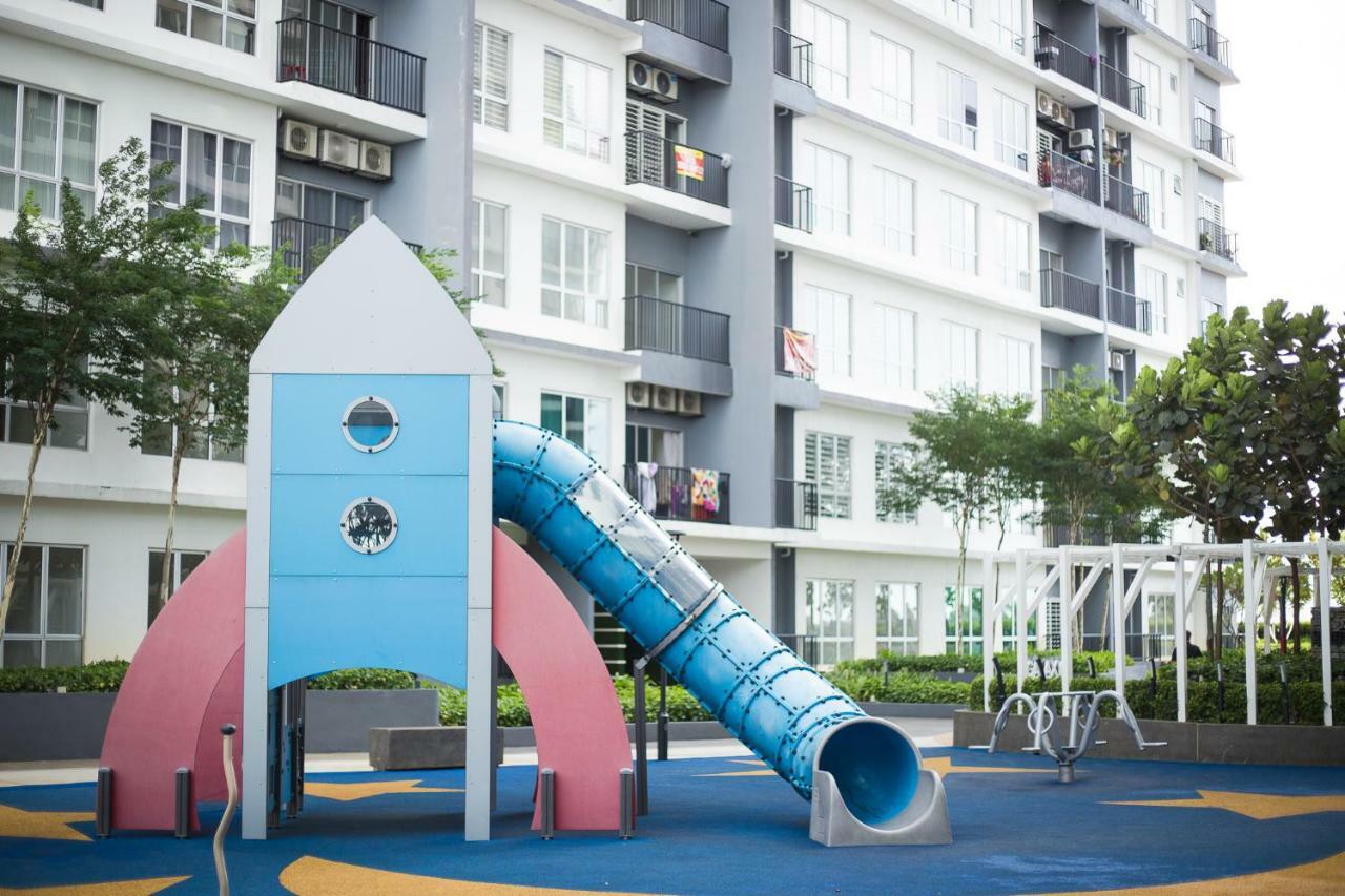 Bsp21 Apartment Jenjarum Exterior photo